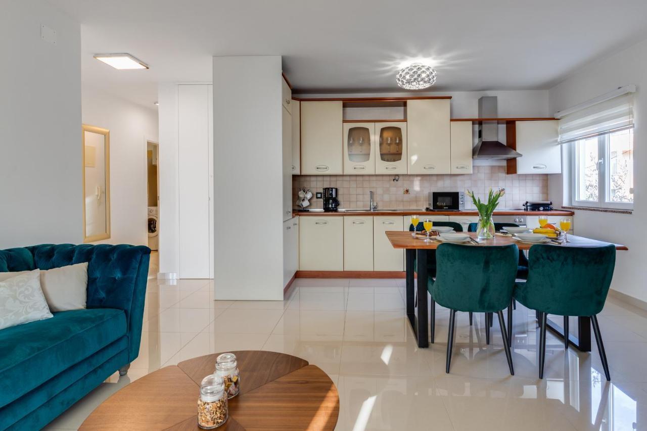 Elegant Two Bedroom Apartment Задар Екстер'єр фото
